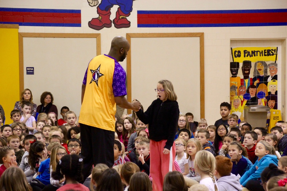 Harlem Wizards Visit Van Buren